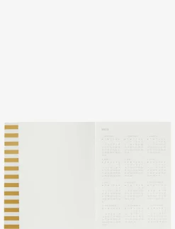 Alva - annual calendar 2023 (A6) - Kalendrar & Anteckningsblock