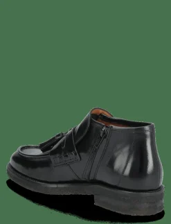 Boots - Loafers