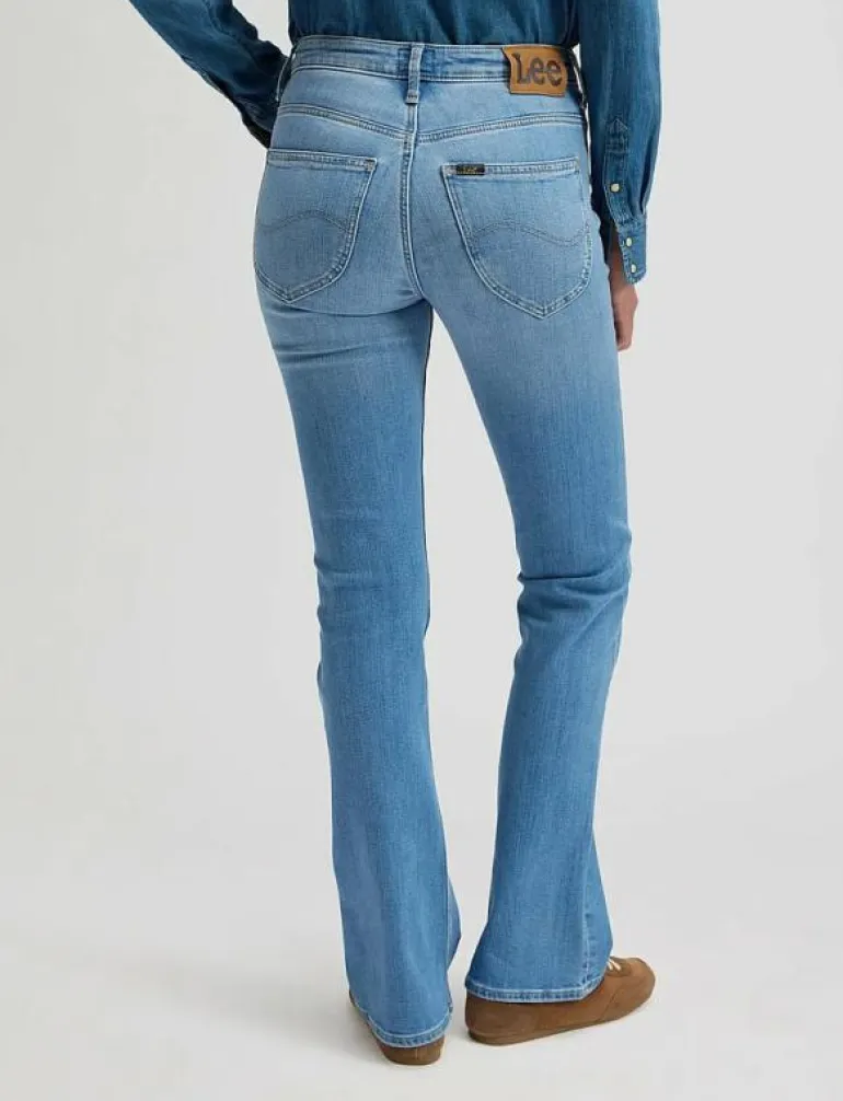 Breese Boot - Utsvängda jeans