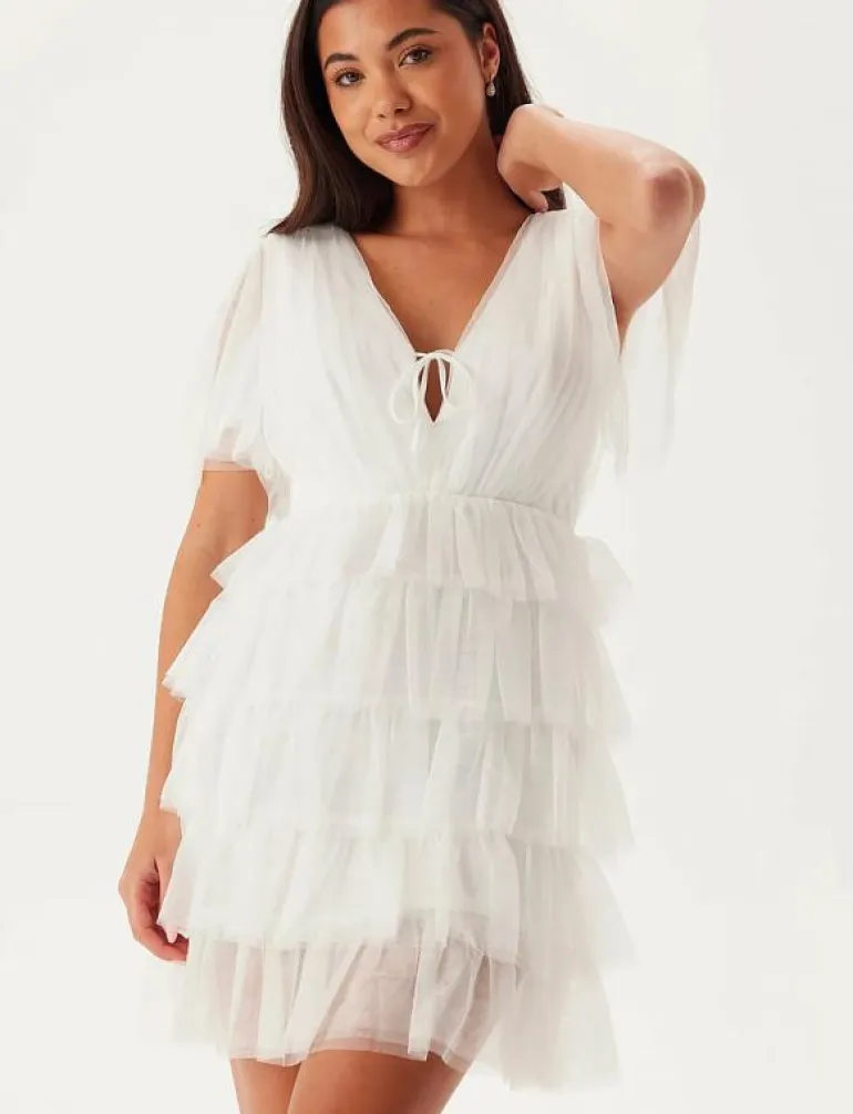 Deep V-neck Tulle Dress - Korta klänningar