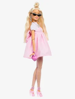 Deluxe Style Doll #3 in Pastel Pink core Dress with Oversized Bow, Blond Hair - Dockor
