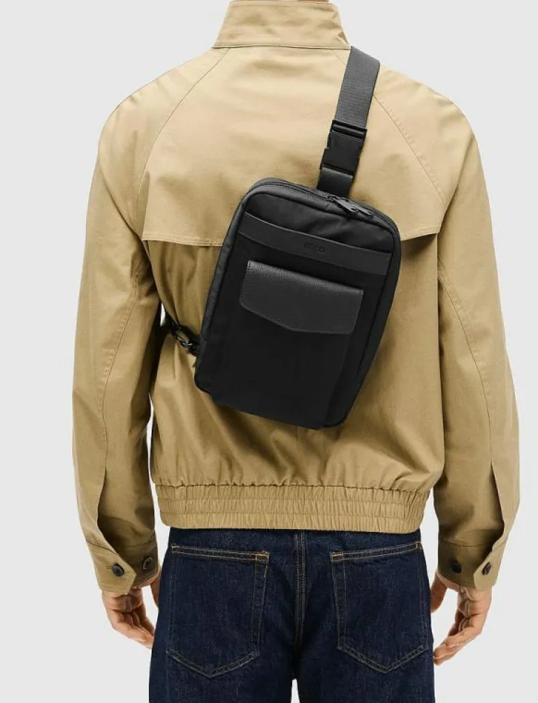 ECCO Voyager x Body Sling - Crossbody Bags