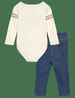 LVB FOOTBALL TEE W/ STRAIGHT J - Set med body