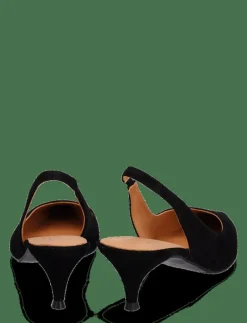 Pumps - Pumps