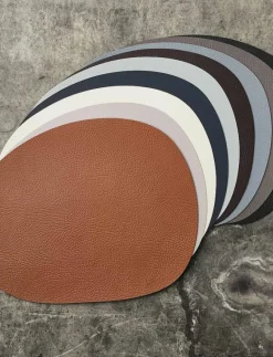 RAW Buffalo - dækkeserviet 95% genbrugslæder dusty rose 1 stk 41x33,5 cm - Servering