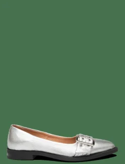 Saso Low - Ballerinas