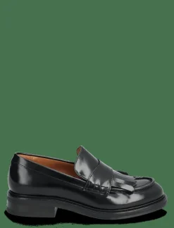 Shoes - Loafers