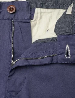 SLIM TWILL CHINOS - Chinos