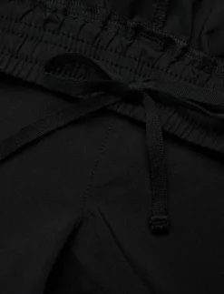 WOMEN CORE RUNNING SHORTS - Träningsshorts